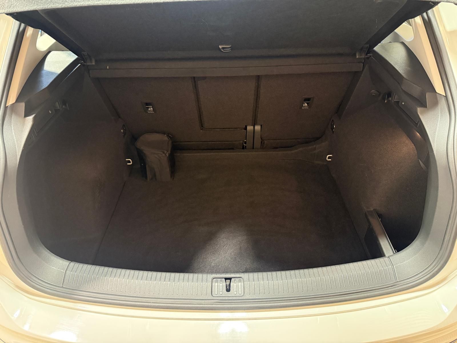 Volkswagen Tiguan 1.5 TSI Comfortline SHZ|AHK|RFK|Winter|PD foto 17