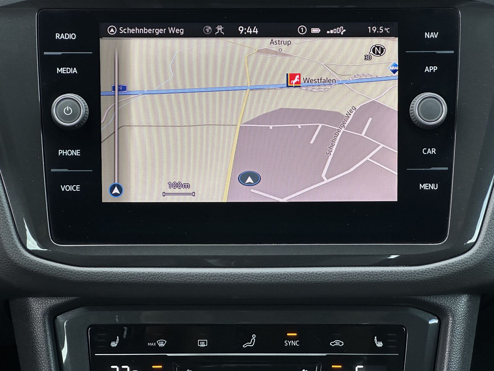 Fahrzeugabbildung Volkswagen Tiguan 1.4 eHybrid DSG Elegance NAV+LED+AHK+ACC