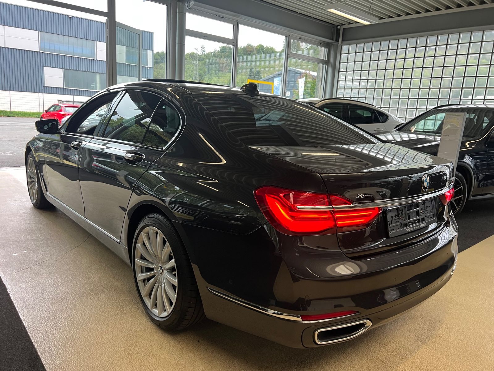 Fahrzeugabbildung BMW 740 d xDrive *MASSAGE* LEDER EXCLUSIVE *