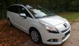Peugeot 5008 1.6 Active 155 THP Automatik*Navi*TÜV neu - Peugeot 5008 von privat