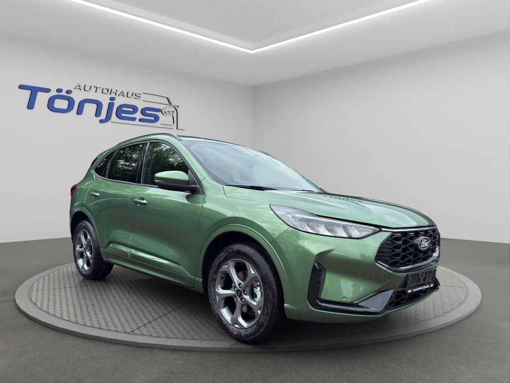 Ford Kuga — hlavná fotografia