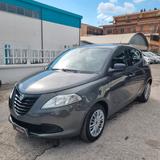 Lancia Ypsilon 1.2 69 CV 5 porte S&S Platinum - graue Lancia Ypsilon