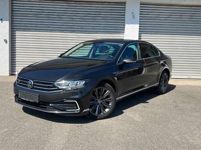 VW Passat GTE/Limou/R line3X/1.4 TSI/DSG/Kame/Leder