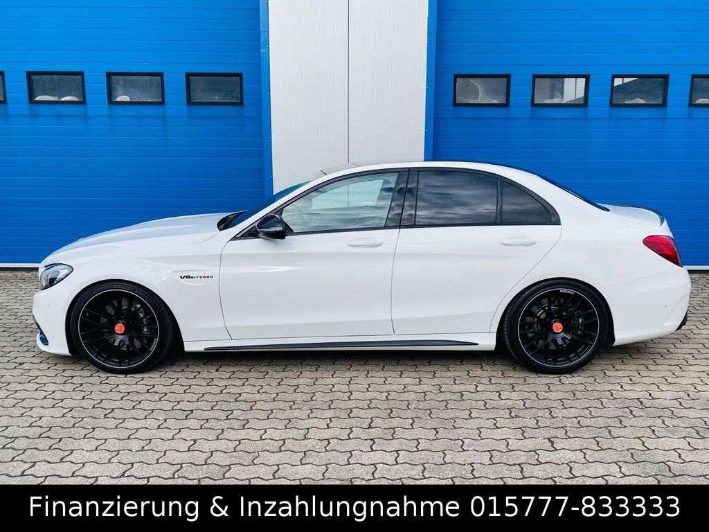 Image of Mercedes-Benz C 63 AMG
