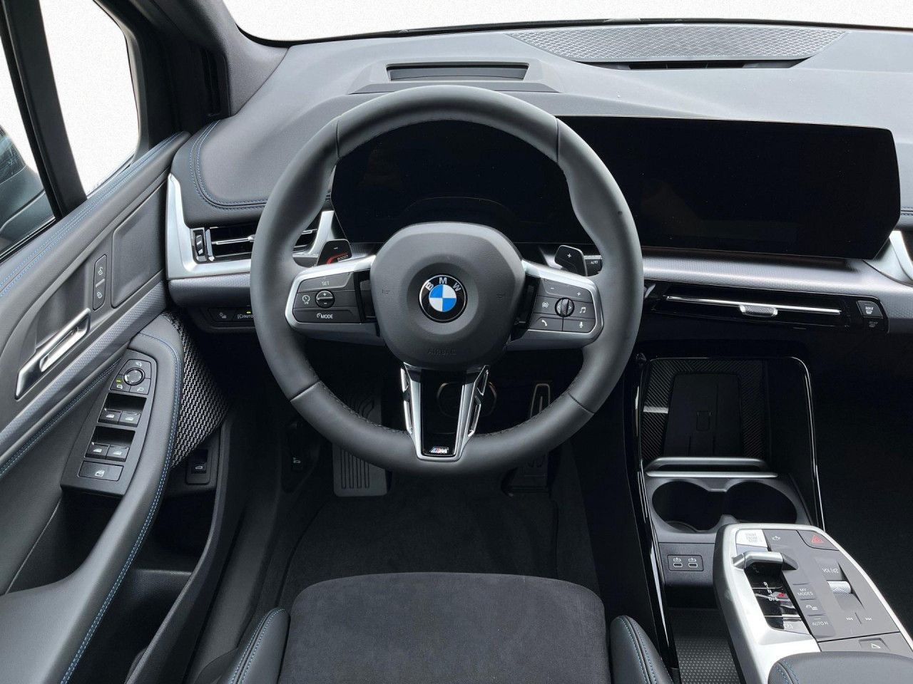 BMW 218 - Bild 12