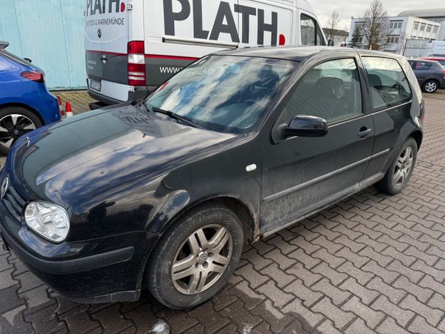 Volkswagen Golf 1.6 Trendline