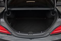 MERCEDES-BENZ CLA 45 AMG 4Matic*Bi-Xenon*Kamera*Navi*18"*