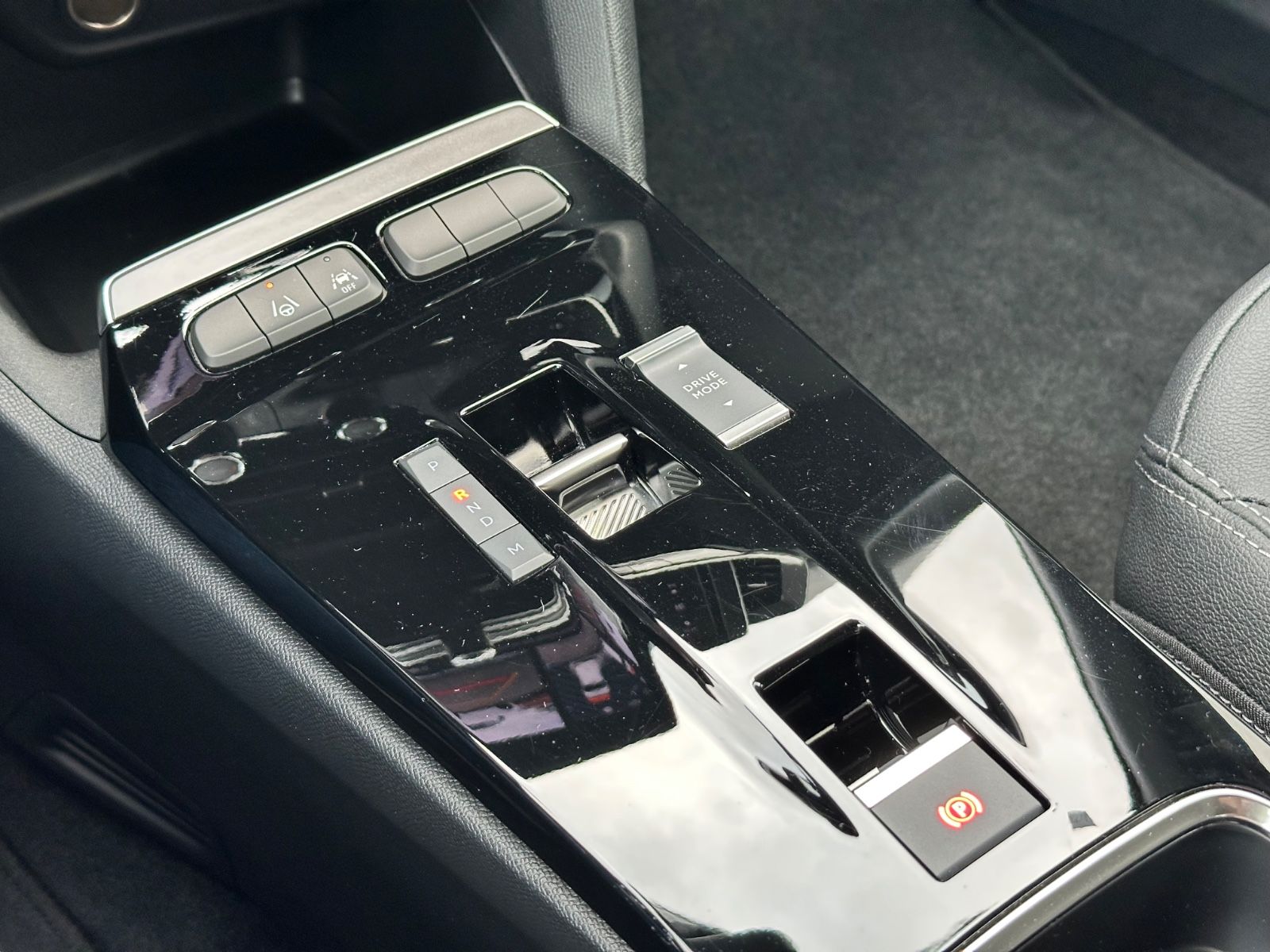 Fahrzeugabbildung Opel Mokka Hybrid Ultimate Navi*Sitzh.*Kamera*Keyless