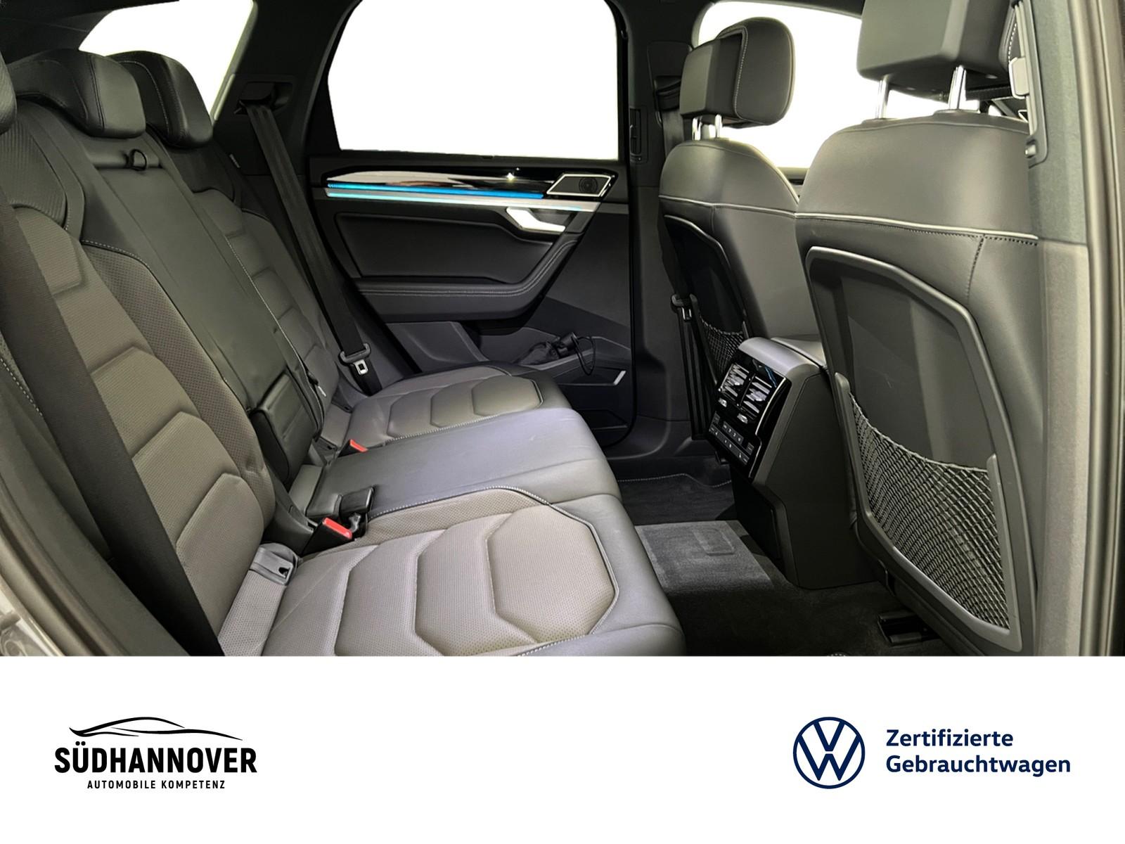 Volkswagen Touareg R-Line 3.0 TDI 4M Tiptronic MATRIX-LED+S