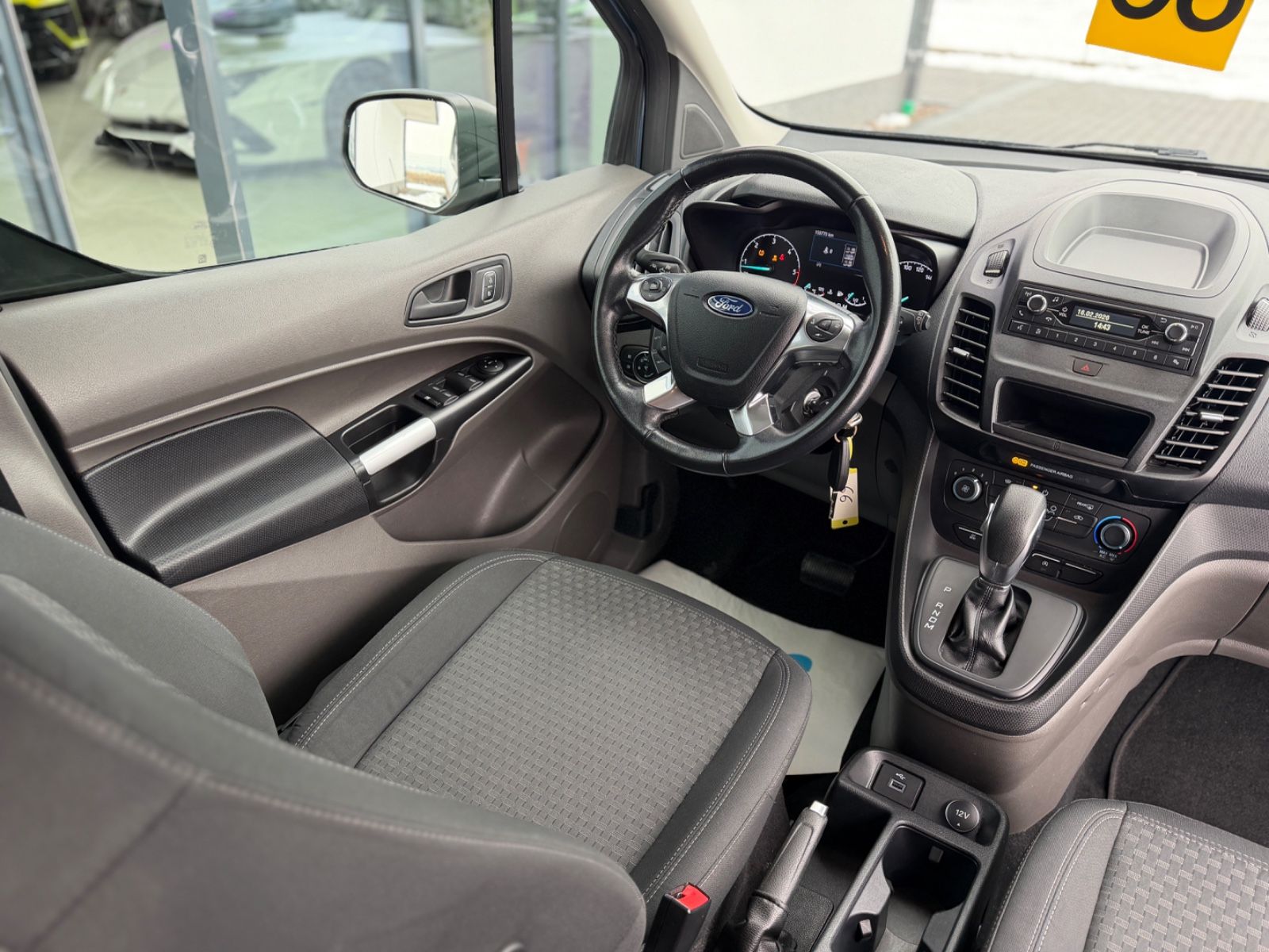 Transit Connect 1.5 TDCi Aut Kombi Lang 7Sitzer