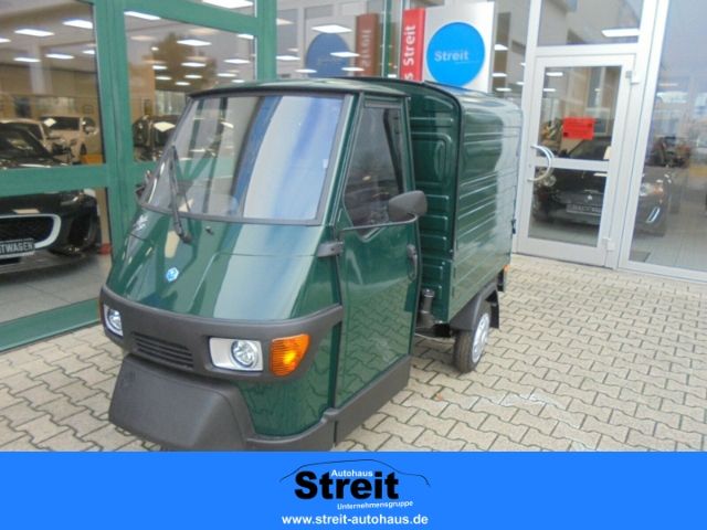 Piaggio Ape 50 Kasten gr&uuml;n Unterbodenschutz Chrom-Spiege