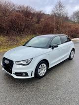 Audi A1 1.4 TFSI Attraction Sportback Attraction - Audi A1: Attraction