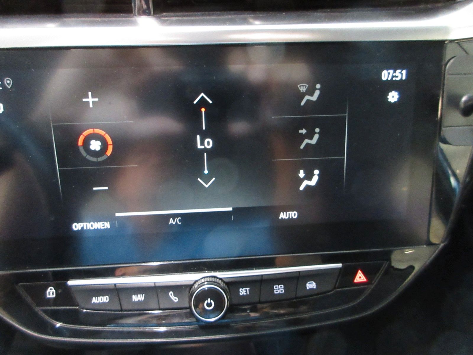 Fahrzeugabbildung Opel Corsa F Elegance 1.2T LED/NAVI/PDC/VIRTUAL/ALU