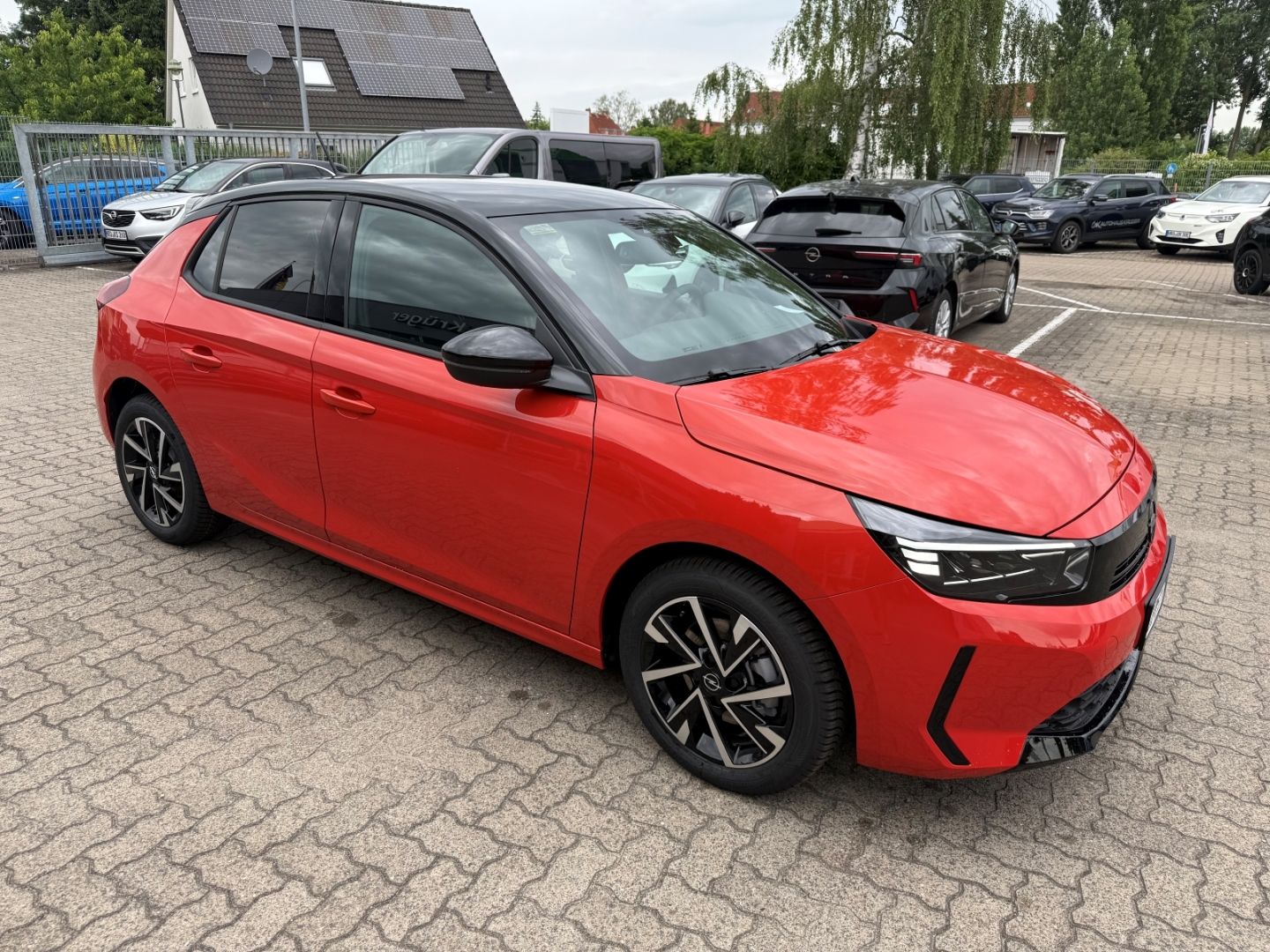Fahrzeugabbildung Opel Corsa F YES SHZ+LHZ+Allwetter