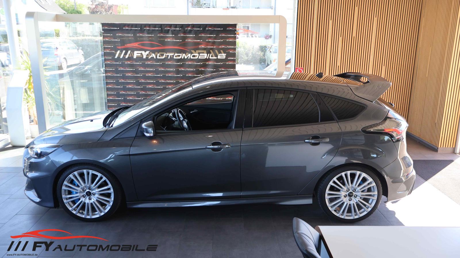 FORD FOCUS RS CAMÉRA* ÉCHAPPEMENT SPORT* GARANTIE*  | 349 ch | 4X4 | BVM |GARANTIE