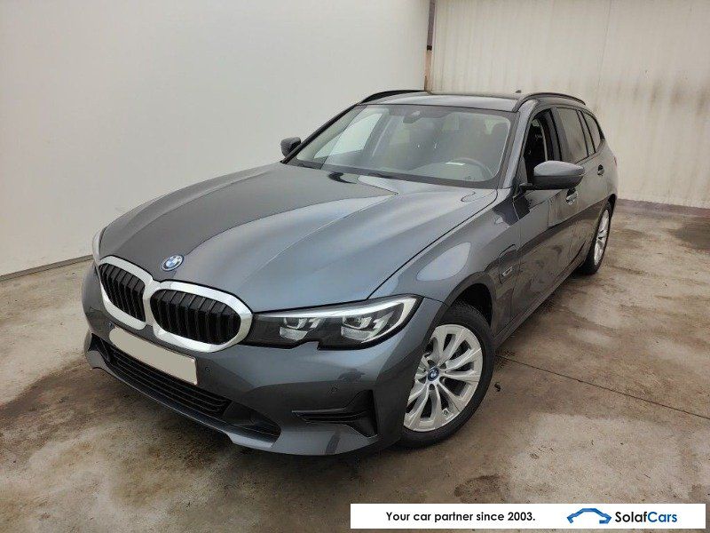 Image of BMW 320