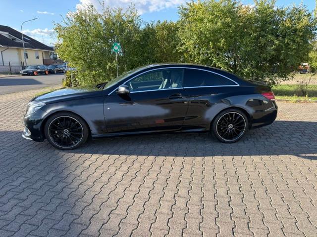 Mercedes-Benz E 350 E Coupe AMG-LINE ! PANORAMA! KAMERA ! EU6!