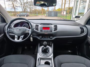 Kia Sportage Attract 2WD*Klima*AHK*Alu*6.Gang*