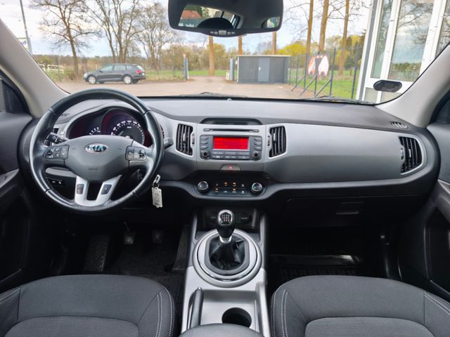 Kia Sportage Attract 2WD*Klima*AHK*Alu*6.Gang*