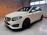 Mercedes-Benz B 200 CDI 4Matic 2.1 CDI+NAVI+LED+AHK+KLIMA+ - Mercedes-Benz B 200 Gebrauchtwagen in Frankfurt