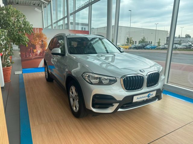 BMW X3 xDrive20i Navi Prof. Panorama SHZ LED AHK