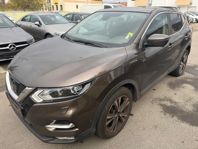 Nissan Qashqai 1.2 DIG-T N-CONNECTA*GETRIEBE RUCKELT *