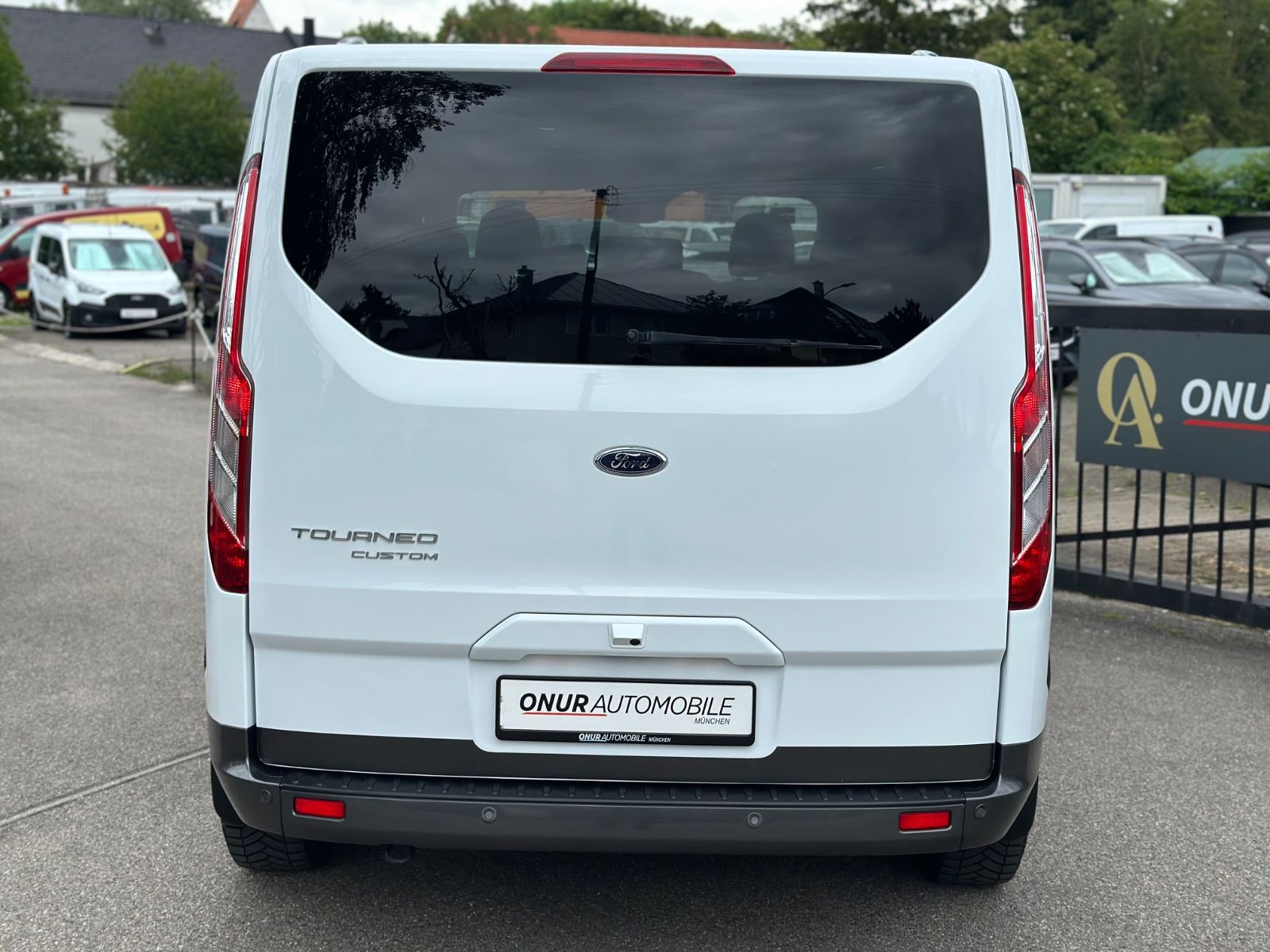 Ford Tourneo Custom 320 L1 Active Aut. Leder ACC Kam. foto 5