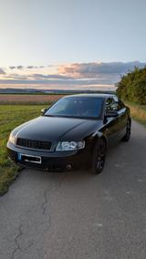 Audi A4 1.8 T - TOP Zustand mit Ledersitzen und mehr  - Audi A4 aus 2002: 1.8