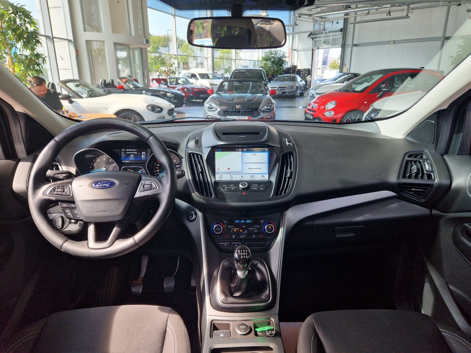 Fahrzeugabbildung Ford Kuga Cool & Connect KLIMA NAV SHZ PDC