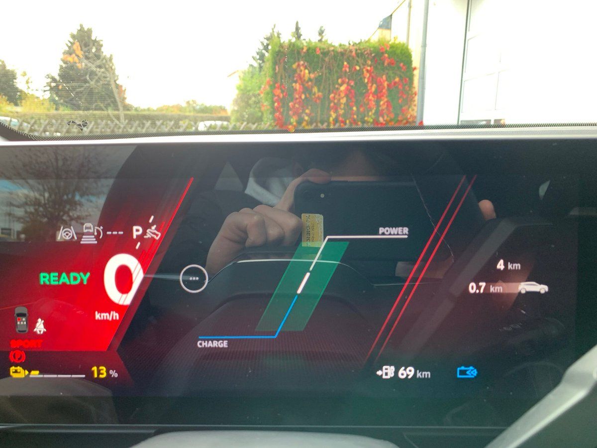 Renault Megane E-TECH - Bild 16