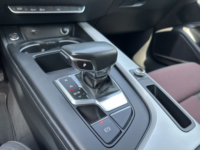 A4 Avant 40 2.0 TDI S line KAMERA SHZ B&O LED