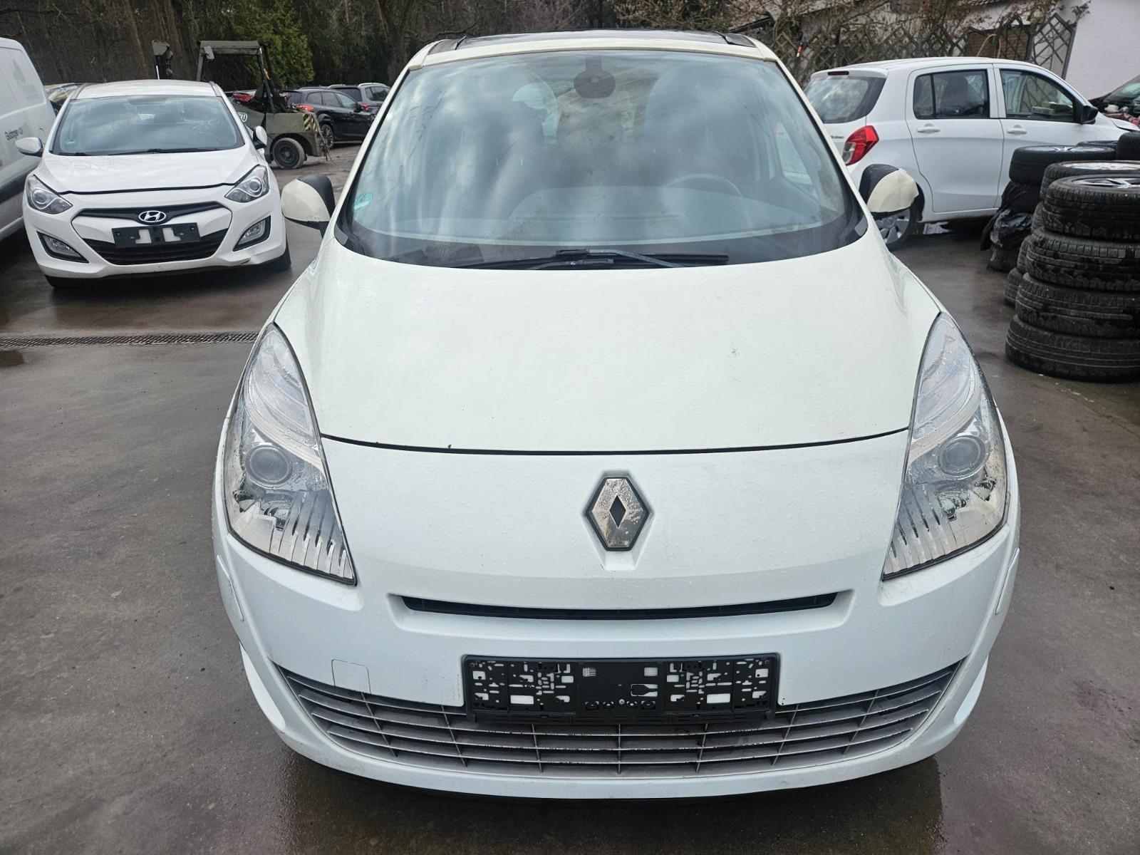Renault Scenic 2009 — rear view
