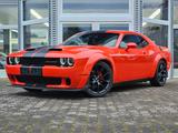 Dodge Challenger 3,6 WideBody Kamera Alcantara SHZ TEM - Dodge Challenger: Orange