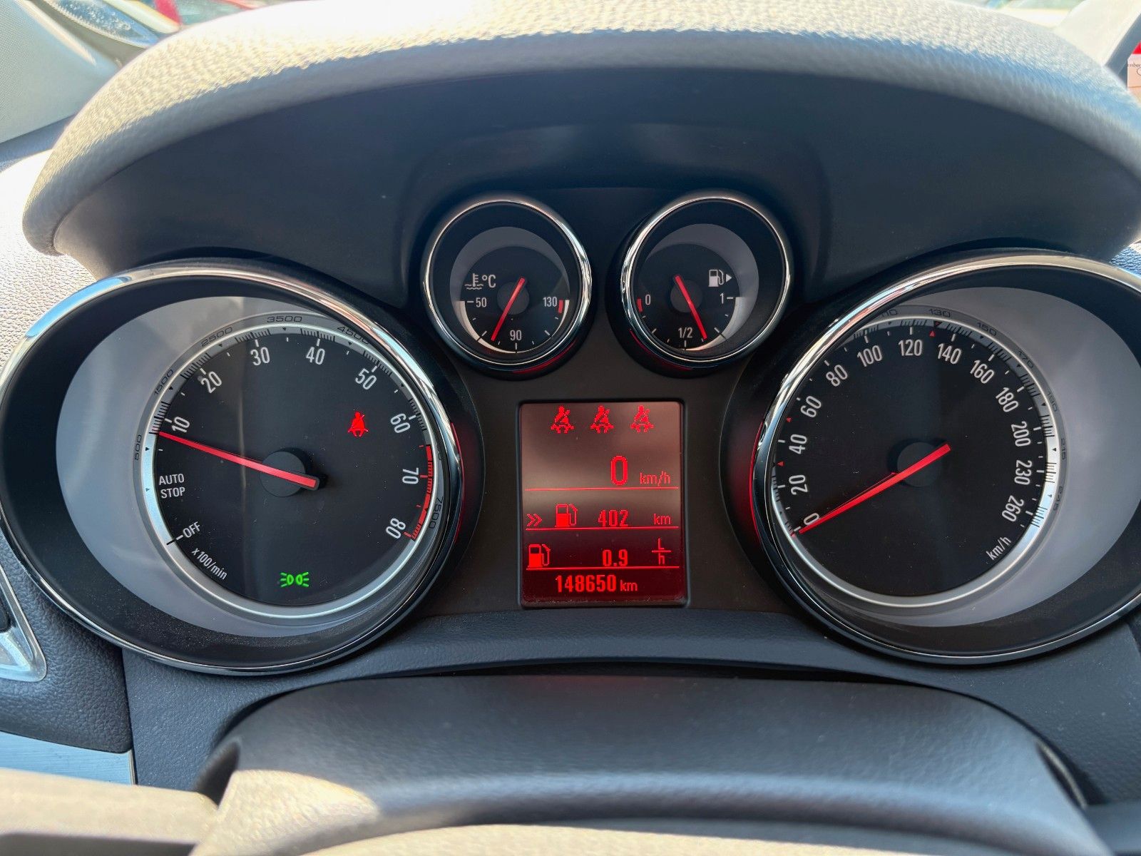 Fahrzeugabbildung Opel Mokka Innova ecoFlex 4x4 Navi Xenon Leder Kamera