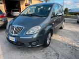 Lancia MUSA 1.3 Mjt 95 CV Gold - blaue Lancia MUSA