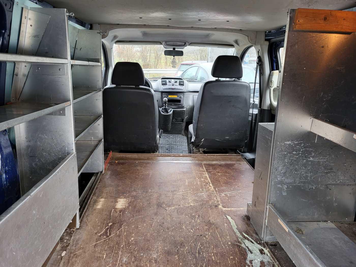 Mercedes-Benz Vito 2012 — photo 11