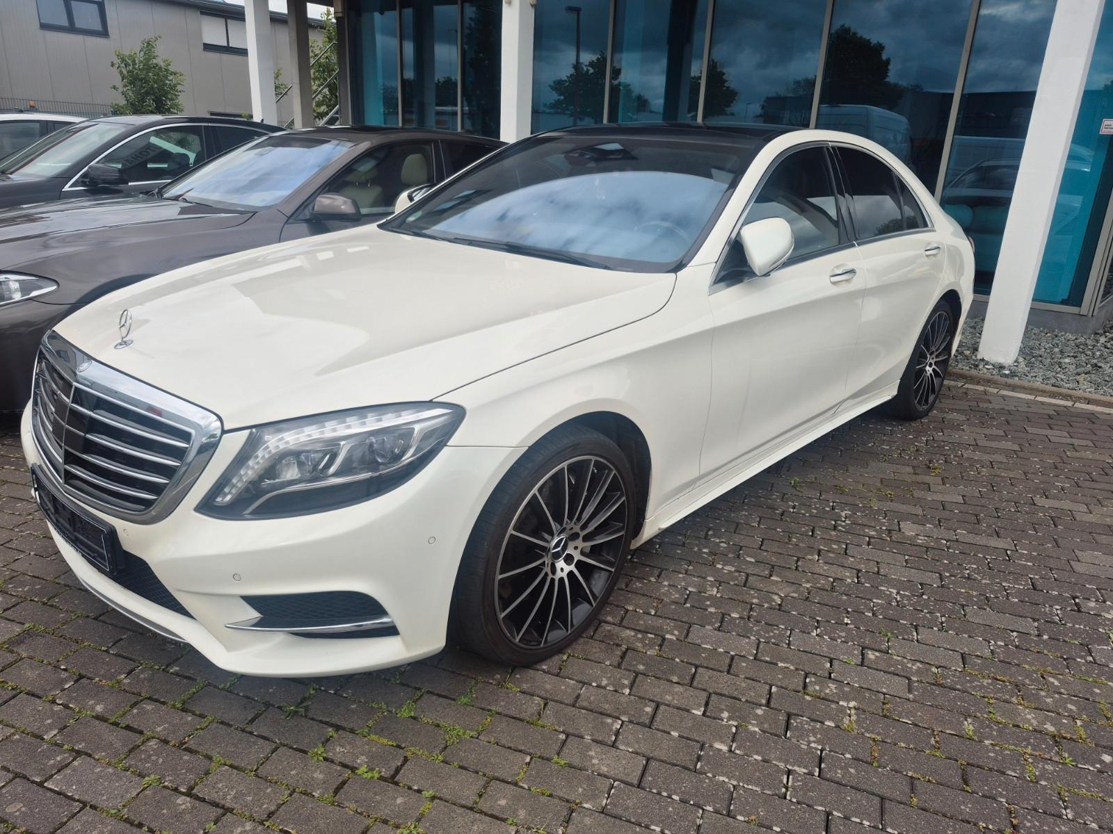 Mercedes-Benz S 350 S Limousine BlueTec / d 4Matic AMG Line
