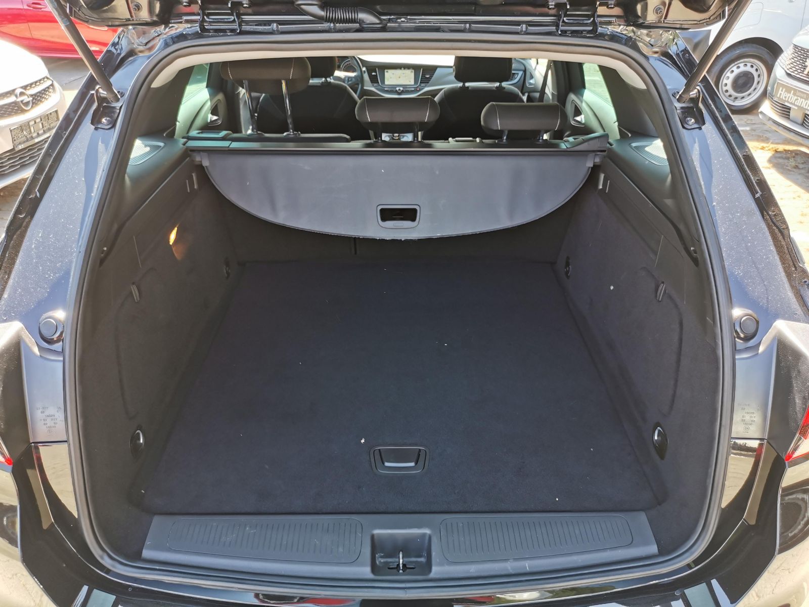 Fahrzeugabbildung Opel Astra K Sports Tourer, 1.2 Turbo, Edition