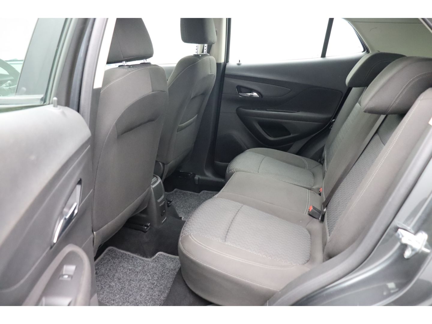 Fahrzeugabbildung Opel Mokka X 1.4 Edition AHK