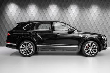 Bentayga 4.0 V8 Azure BLACK 22" SPORTS EXHAUST