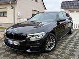 BMW 520dA Lim.*M-Paket*HUD*Standh*S.Belüftung*D.Key*