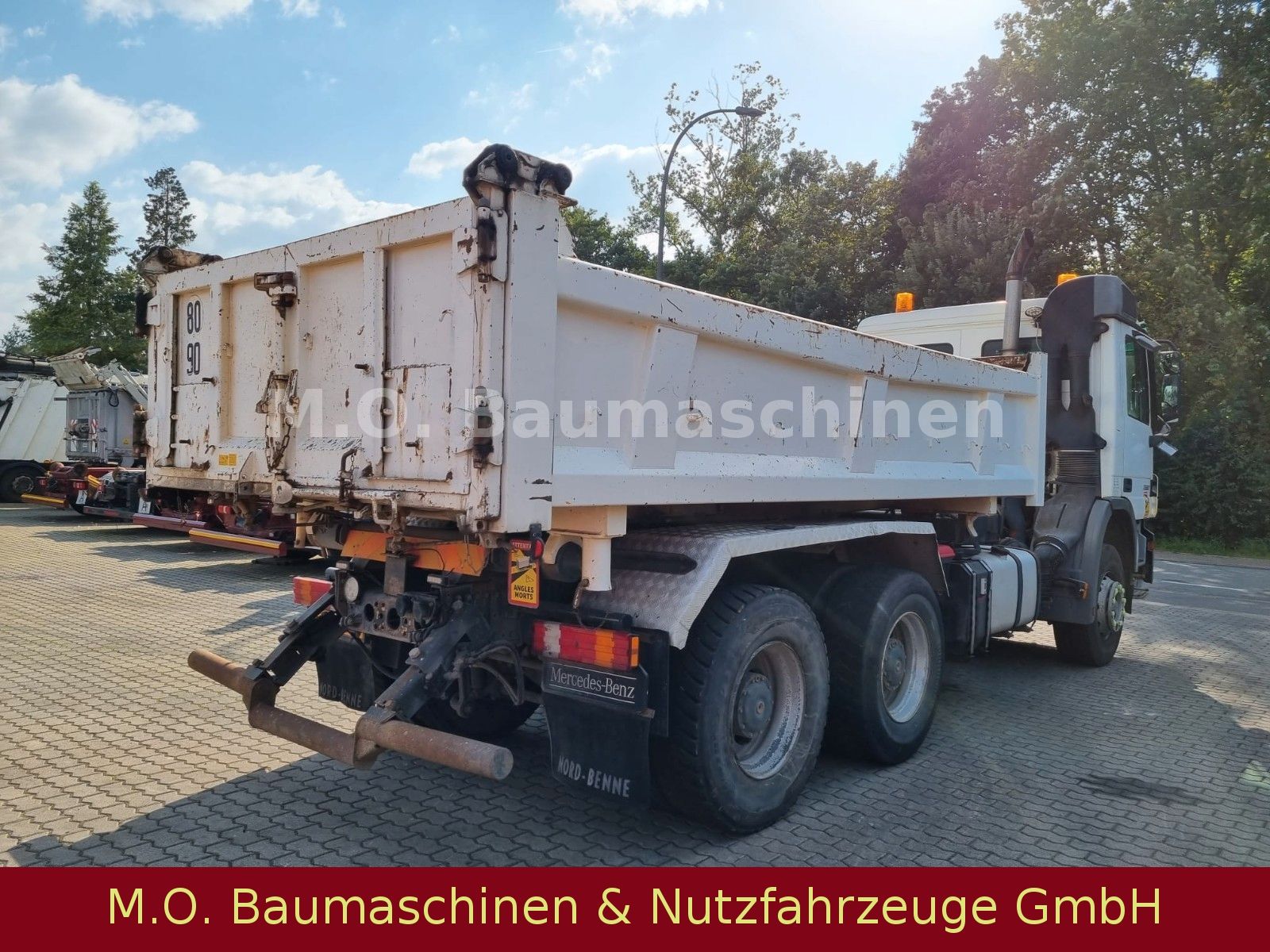 Fahrzeugabbildung Mercedes-Benz Actros 2632  / 3-Seitenkipper / AC / 6x4 /EPS /