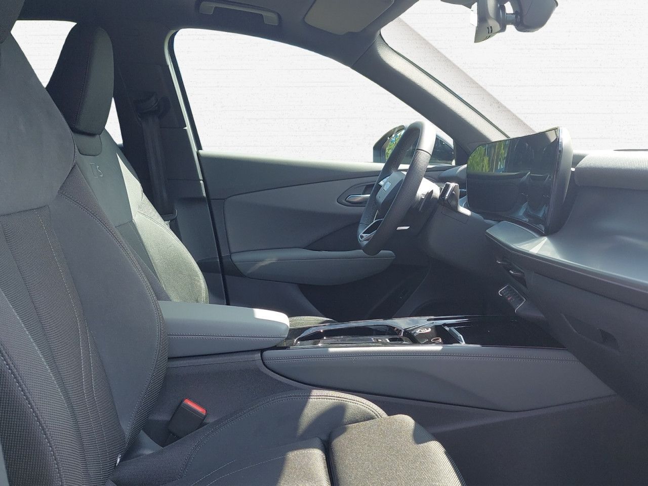 Audi Q3 1.5 TFSI SLINE AHK PANO TECH BLACK Sportpaket foto 15