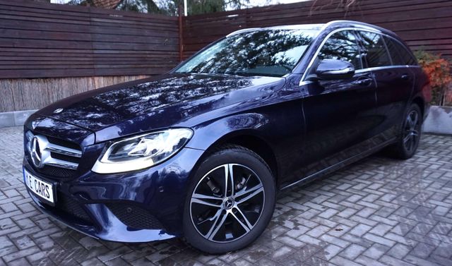 Mercedes-Benz C 220 C 220 T Allrad wenig Km Panod 2ZoKlima Led