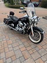 Harley-Davidson Road King  - Harley-Davidson Motorräder