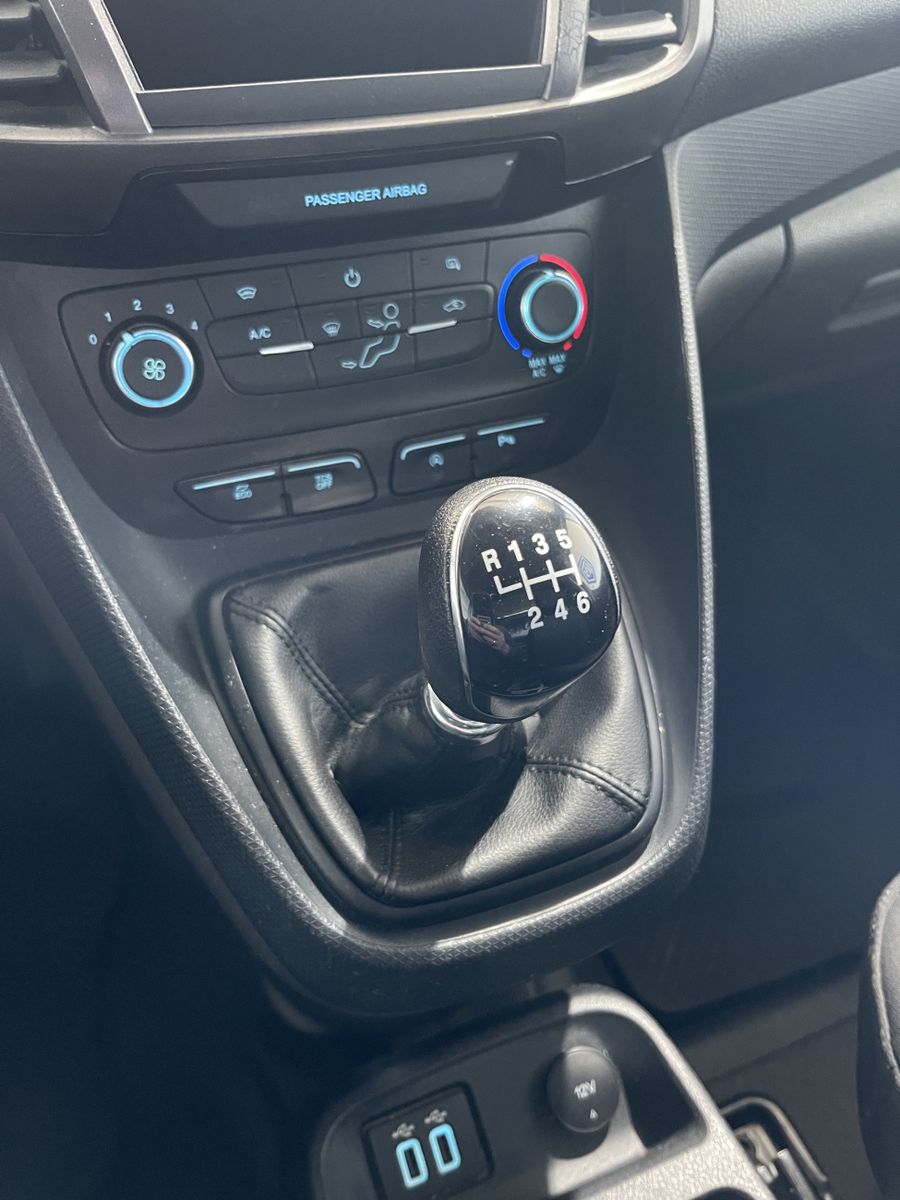 Fahrzeugabbildung Ford Transit Connect Kasten Trend*1.5 TDCi EcoBlue*