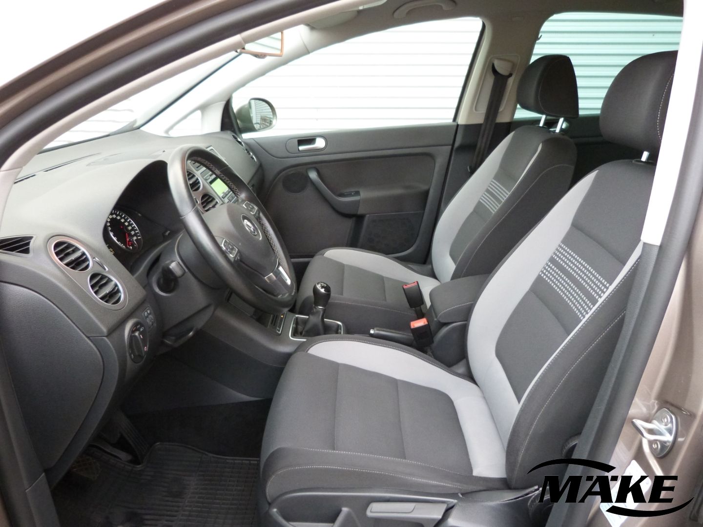 Golf Plus 1.6 TDI,Life,AHK,PDC+,SHZ,2-Zonen Clim