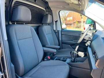 Volkswagen Caddy - 12