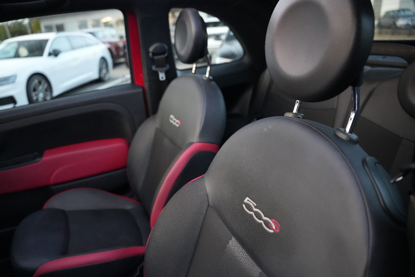 Fahrzeugabbildung Fiat 500C S *Sound-System Interscope*Bluetooth*Italia