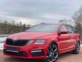 Skoda Octavia Combi RS 4x4*Pano*AHK*RFK*19 Zoll*1.Hand - Skoda Octavia: Kombi